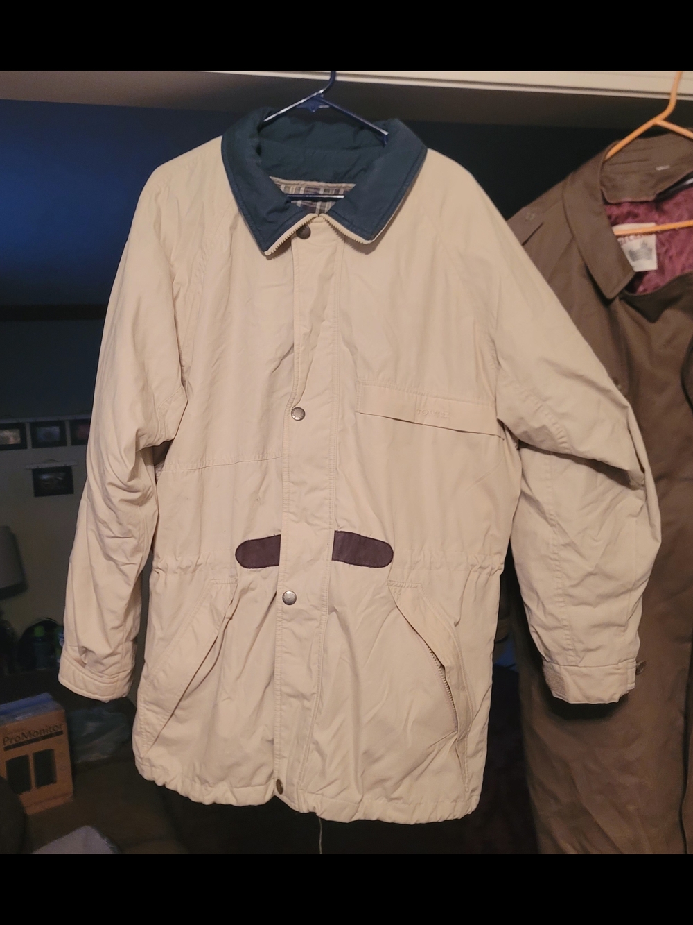 Towne By LONDON FOG Men's Beige Parka Jacket with Contrast Collar